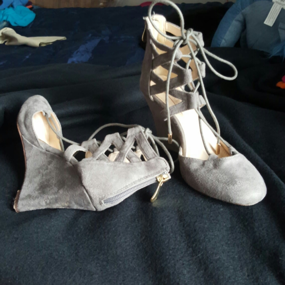 Guilty Soles Laced Wedges